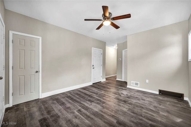 896 E 143rd Street, Cleveland, OH 44110