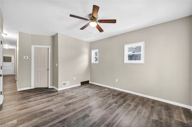 896 E 143rd Street, Cleveland, OH 44110