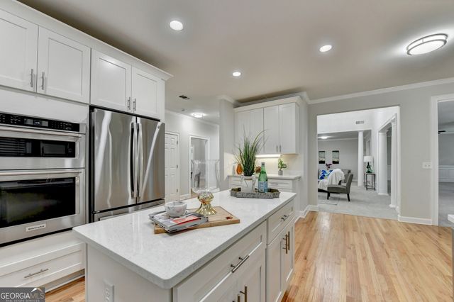 1118 Midsummer Court NE, Marietta, GA 30068