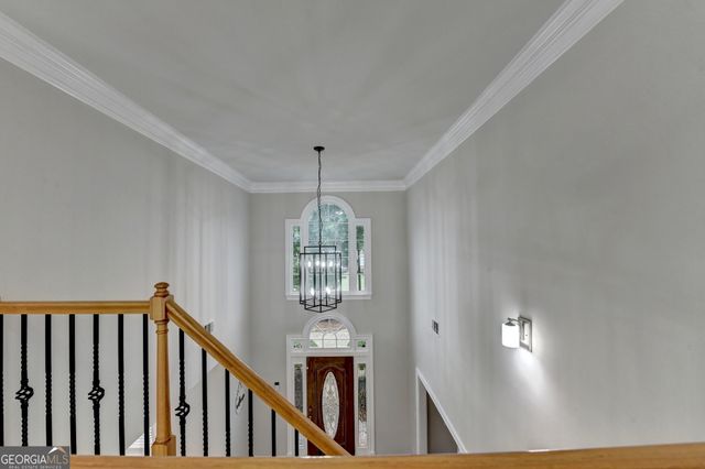 1118 Midsummer Court NE, Marietta, GA 30068