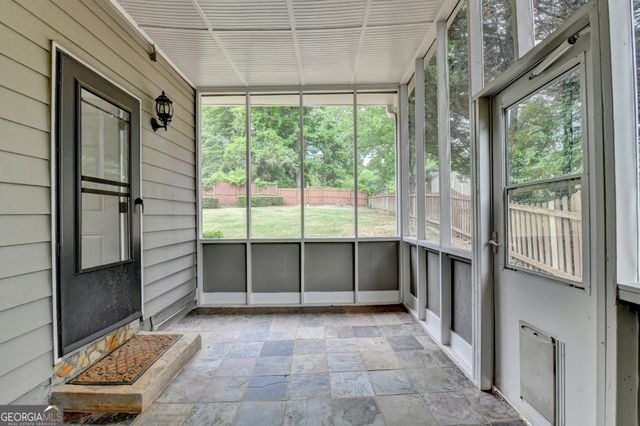 1118 Midsummer Court NE, Marietta, GA 30068