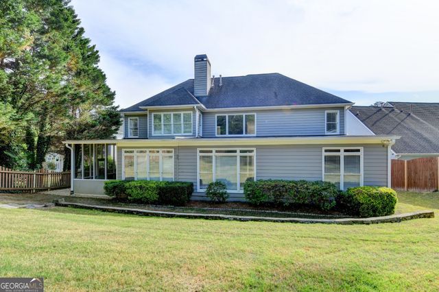1118 Midsummer Court NE, Marietta, GA 30068