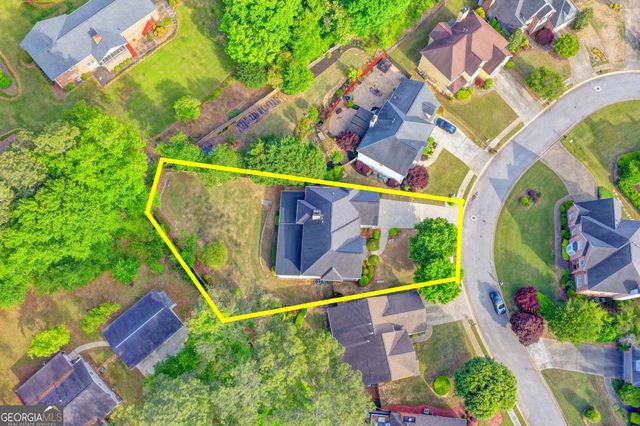 1118 Midsummer Court NE, Marietta, GA 30068