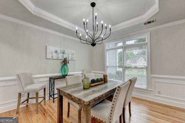 1118 Midsummer Court NE, Marietta, GA 30068