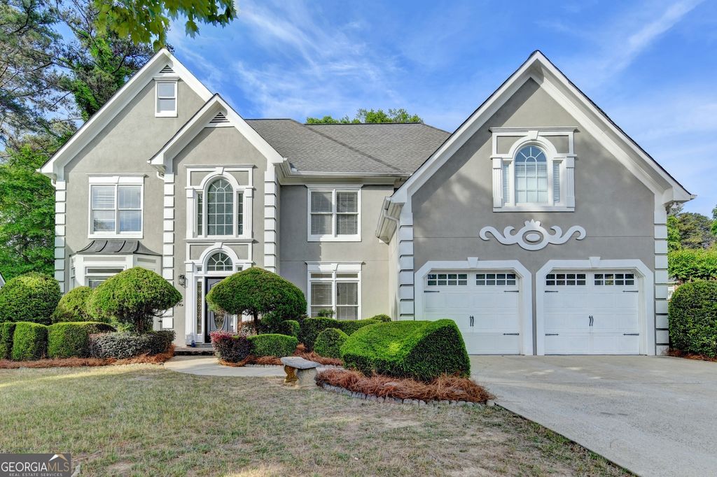 1118 Midsummer Court NE, Marietta, GA 30068