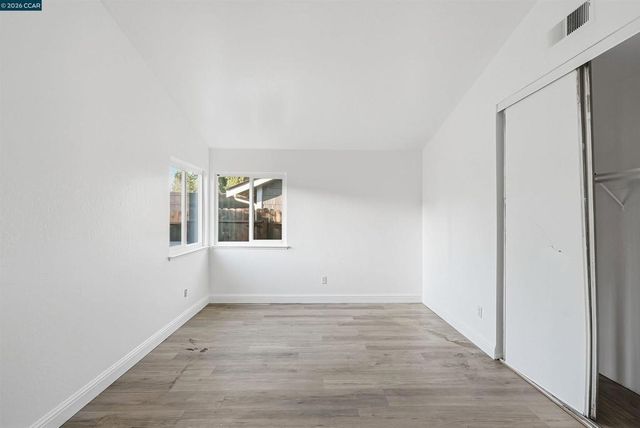2036 Seward Dr, Pittsburg, CA 94565