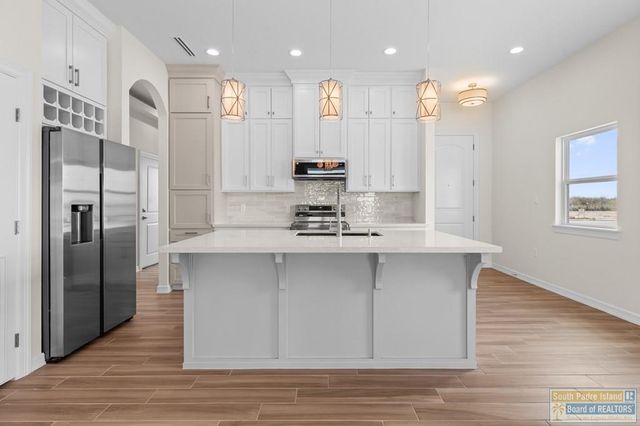 3222 Eliseo Villarreal Ave, Port Isabel, TX 78578