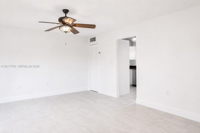 6603 SW 112th Pl, Miami, FL 33173