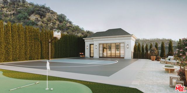 10509 Vestone Way, Los Angeles, CA 90077