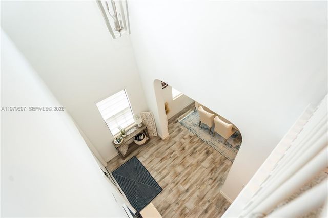 11826 SW 13th Ct, Pembroke Pines, FL 33025