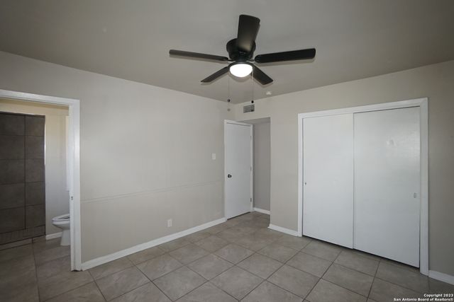 227 CICERO DR, San Antonio, TX 78218