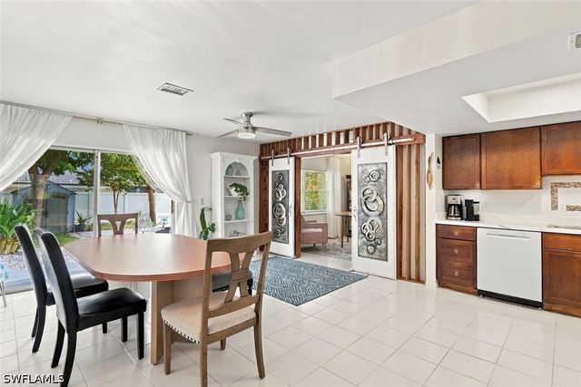 3511 Caloosa ST, Naples, FL 34112