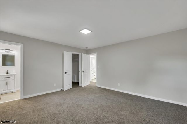 6 Mitchell Rd, Parsippany-troy Hills Twp., NJ 07054
