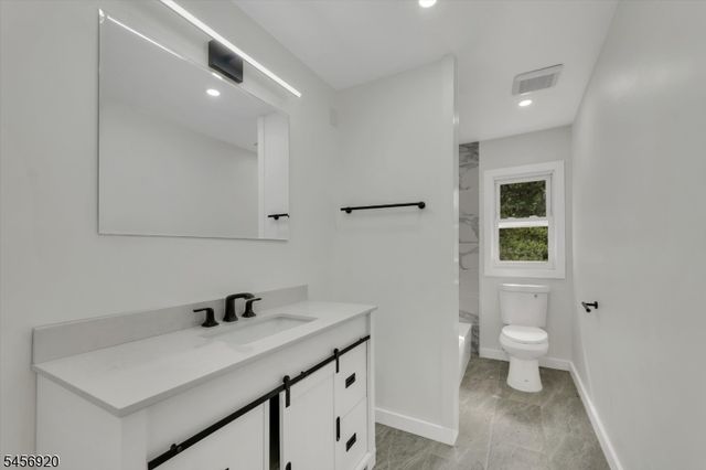 6 Mitchell Rd, Parsippany-troy Hills Twp., NJ 07054