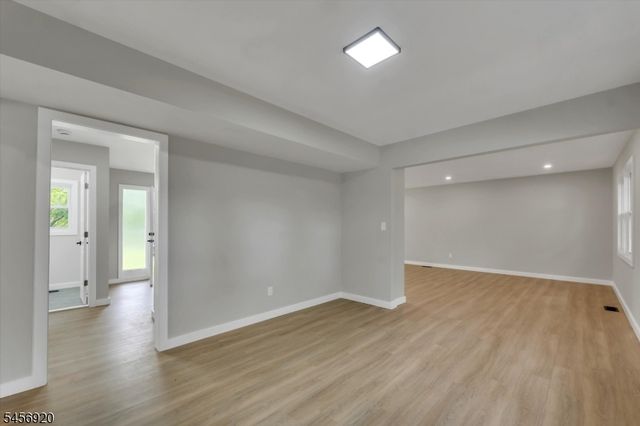 6 Mitchell Rd, Parsippany-troy Hills Twp., NJ 07054