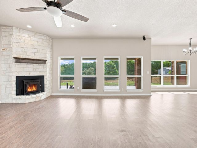 2288 N Fm 51, Decatur, TX 76234