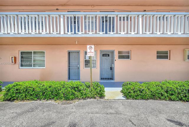 18555 NE 14th Ave 502, Miami, FL 33179