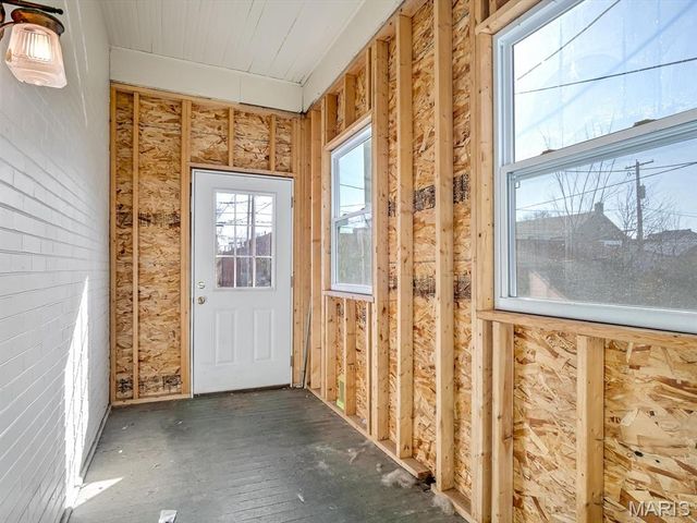 216 N Jackson Street, Belleville, IL 62220