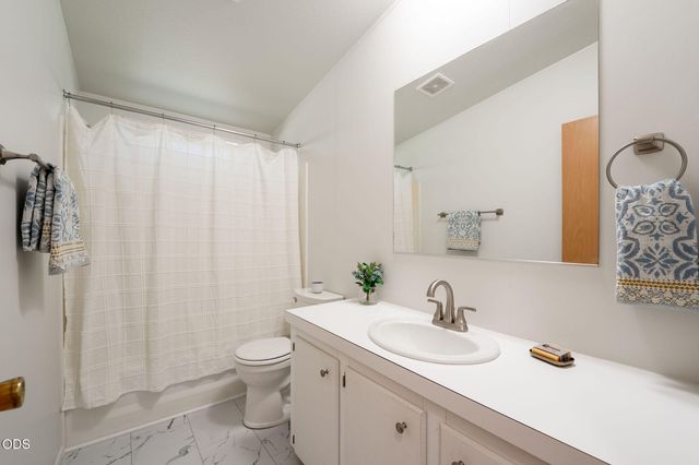 16115 Del Pino Drive, La Pine, OR 97739