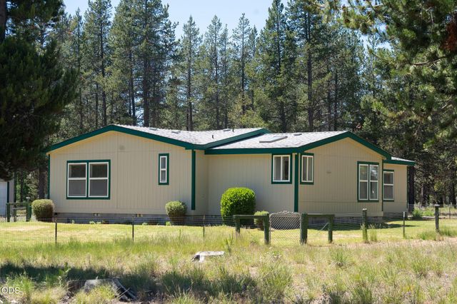 16115 Del Pino Drive, La Pine, OR 97739