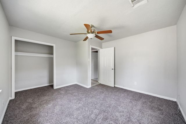 1102 Johnson Street, Pasadena, TX 77506