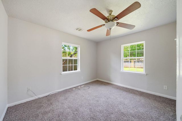1102 Johnson Street, Pasadena, TX 77506
