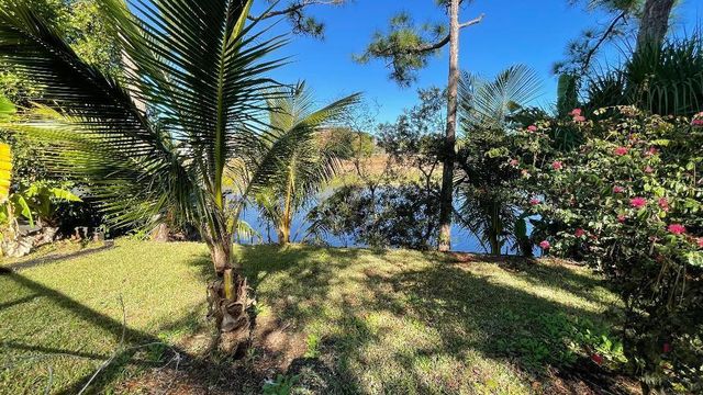 798 NW Selvitz Road, Port St. Lucie, FL 34983