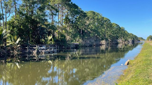 798 NW Selvitz Road, Port St. Lucie, FL 34983