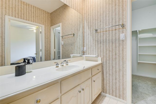 2116 Ironside Drive, Plano, TX 75075