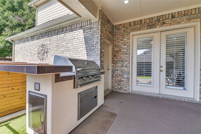2116 Ironside Drive, Plano, TX 75075