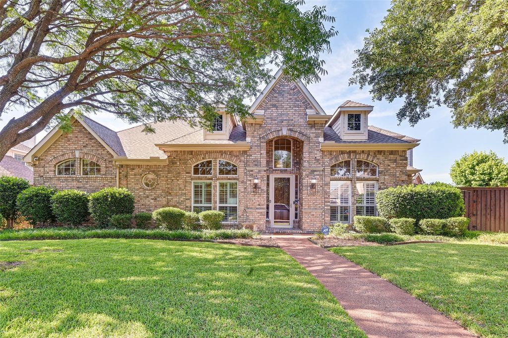 2116 Ironside Drive, Plano, TX 75075