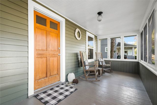 24 Farnsworth Avenue, Oakfield, NY 14125