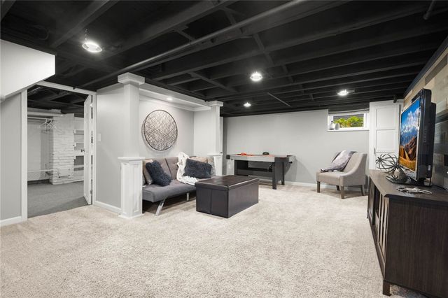 24 Farnsworth Avenue, Oakfield, NY 14125