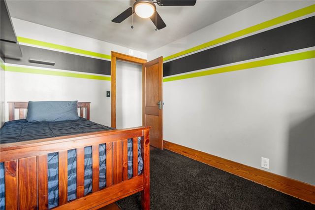 24 Farnsworth Avenue, Oakfield, NY 14125