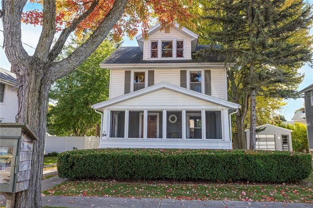 24 Farnsworth Avenue, Oakfield, NY 14125