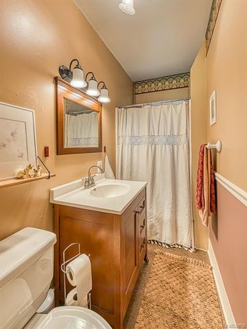 306 E Cross Street, Ypsilanti, MI 48198