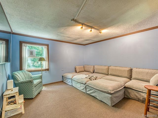 306 E Cross Street, Ypsilanti, MI 48198