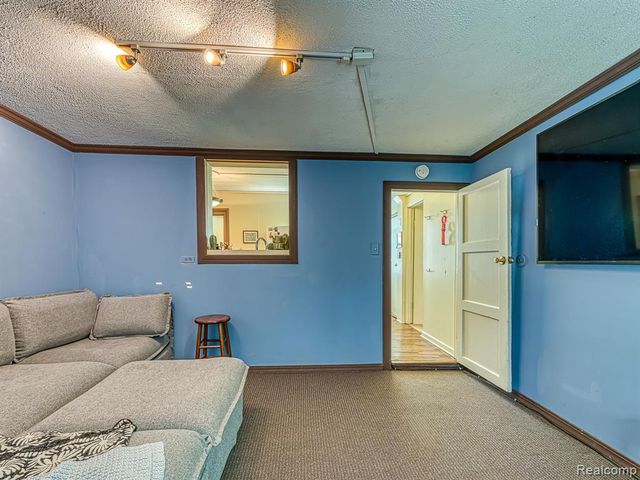 306 E Cross Street, Ypsilanti, MI 48198
