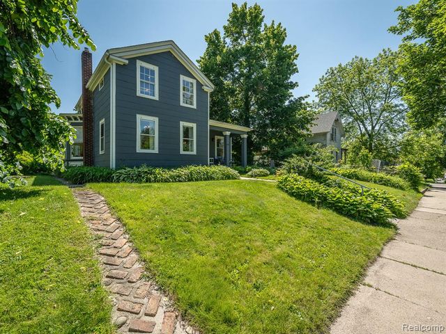 306 E Cross Street, Ypsilanti, MI 48198