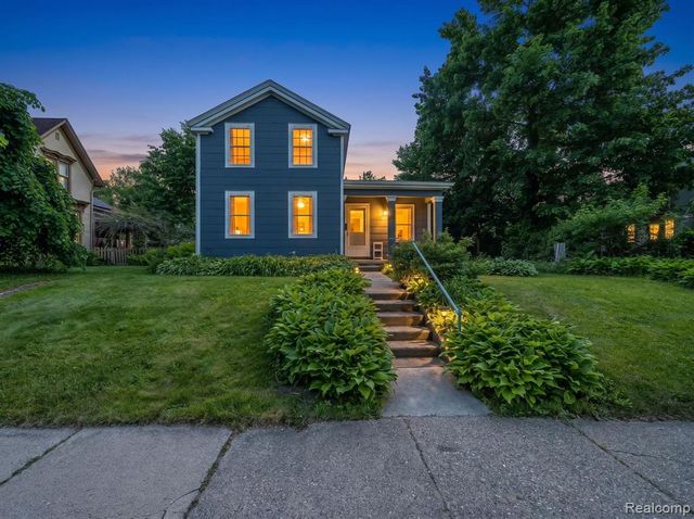 306 E Cross Street, Ypsilanti, MI 48198