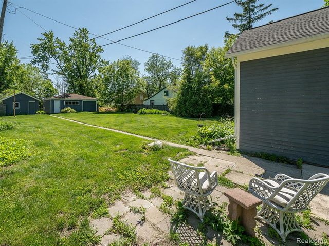 306 E Cross Street, Ypsilanti, MI 48198