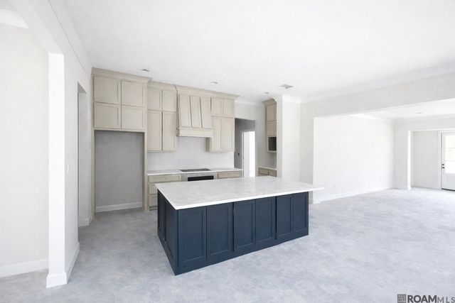 36214 Belle Parc Ave, Geismar, LA 70734