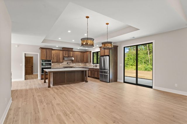 184 E 792 N, Lake Village, IN 46349