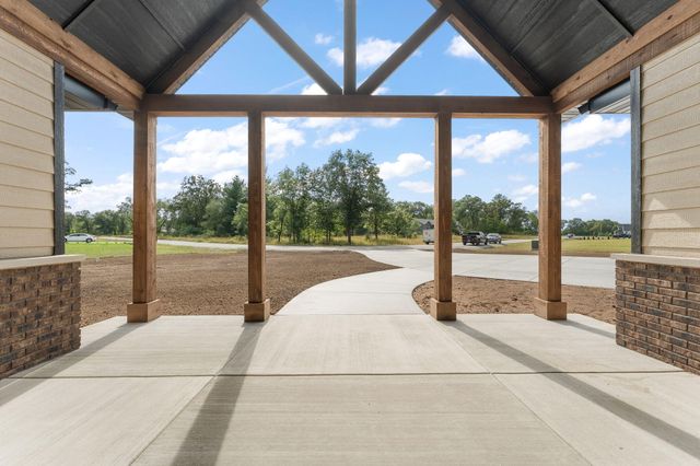 184 E 792 N, Lake Village, IN 46349