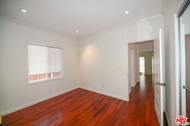 3148 W 11th Street, Los Angeles, CA 90006