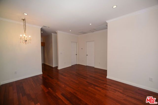 3148 W 11th Street, Los Angeles, CA 90006