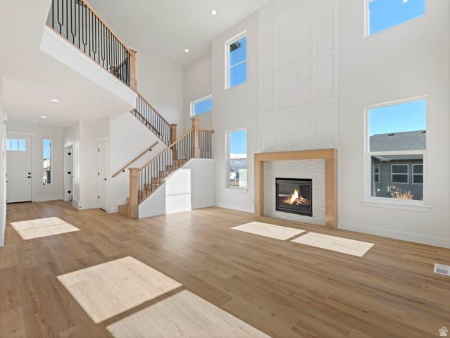 103 E GARIBALDI WAY, Saratoga Springs, UT 84045