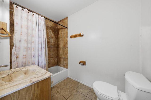 17853 Bock Road, Lansing, IL 60438