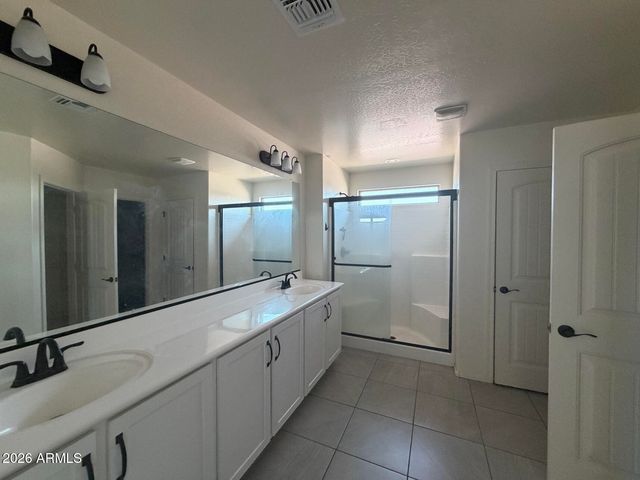 22479 N 185TH Avenue, Surprise, AZ 85387