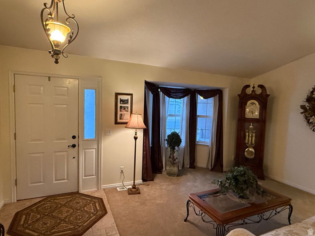 Image 18 of property listing at 12813 S KERI LYNN CT, Riverton, UT 84065